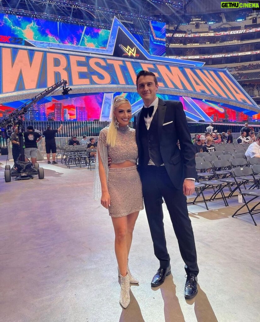 Victor Travagliante Instagram - On the Grandest Stage with my tag team partner - it’s the stuff dreams are made of! Thank you Dallas and thank you @_JeffersonWhite and @PeacockTV for some @Yellowstone hospitality!