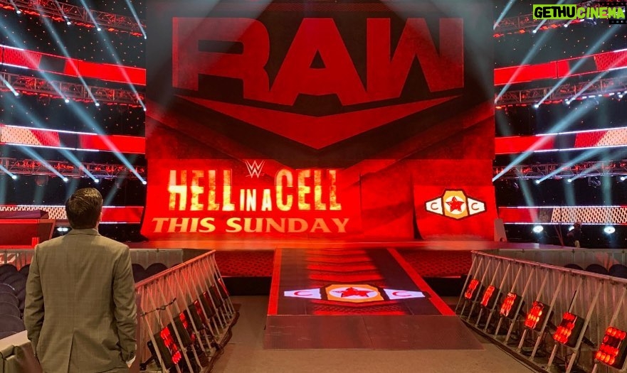 Victor Travagliante Instagram - The first 1500 episodes of #WWERAW influenced my life and my time on the show shaped my career! Here is to the next 1500!