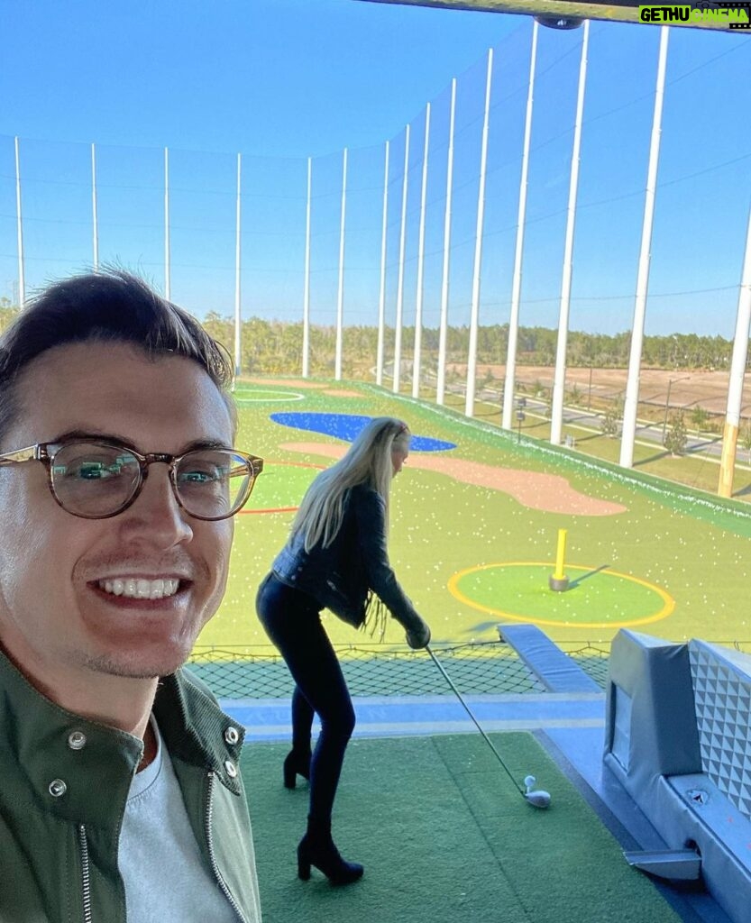 Victor Travagliante Instagram - Just saying @mckenzienmitchell is un-FORE-gettable in every way - no matter what we do we do it together with smiles on our faces! @driveshack ⛳️ Drive Shack Orlando