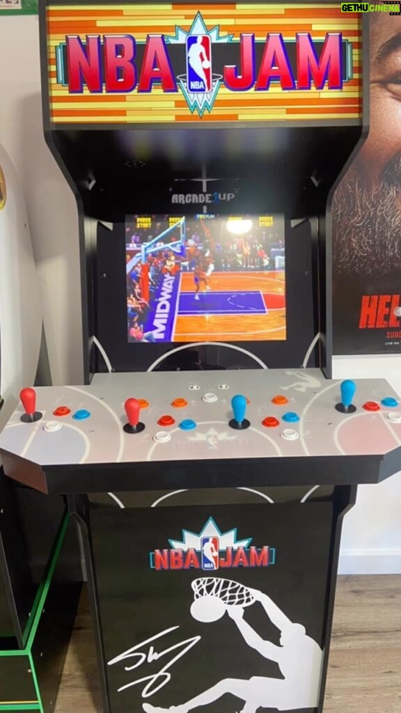 Victor Travagliante Instagram - It took some time to build the @arcade1upofficial Shaq sized NBA Jam but it was worth every second! Thanks to @mckenzienmitchell for getting me the corner stone of my #ManShed #NBA #Cavs #boomshakalaka