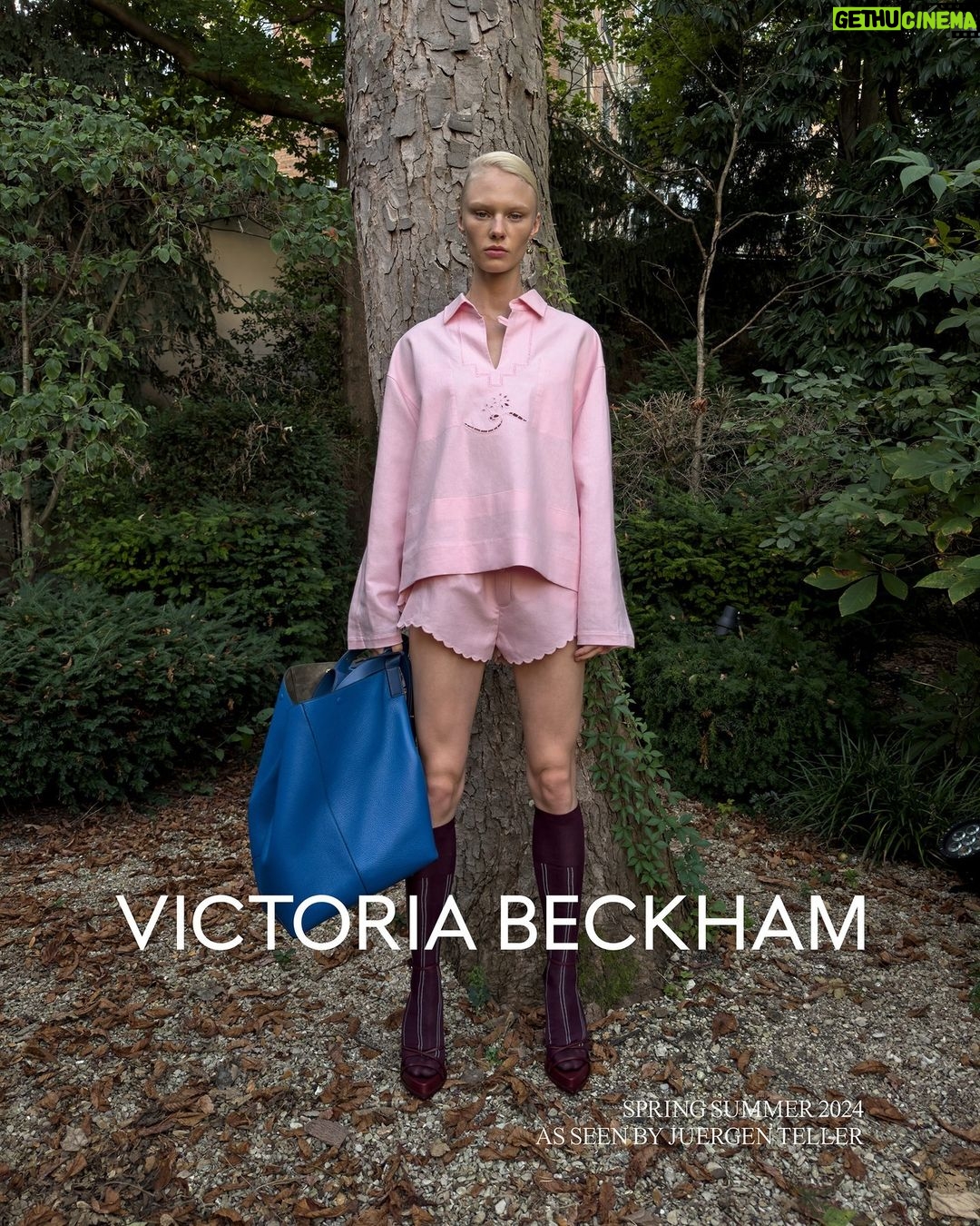 Victoria Beckham Instagram - Monochromatic pairings, with a pop of colour. Shop #VBSS24 as seen by #JuergenTeller at VictoriaBeckham.com and at 36 Dover Street. Shot by @JuergenTellerstudio Creative Partner @DovileDrizyte Styling @Jane_How Featuring @Vilmasj Casting @PierGiorgio @DMCasting Makeup by @FaraHomidi using @victoriabeckhambeauty Hair by @AnthonyTurnerHair Nails @AlexandraJanowski