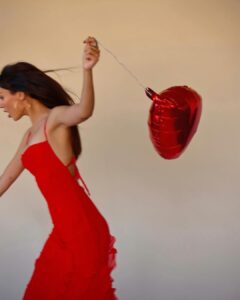 Victoria Justice Instagram - Tripped is streaming everywhere for all you beautiful people to listen to😙 What’s your fav part of the song?!🤭🎈🎶