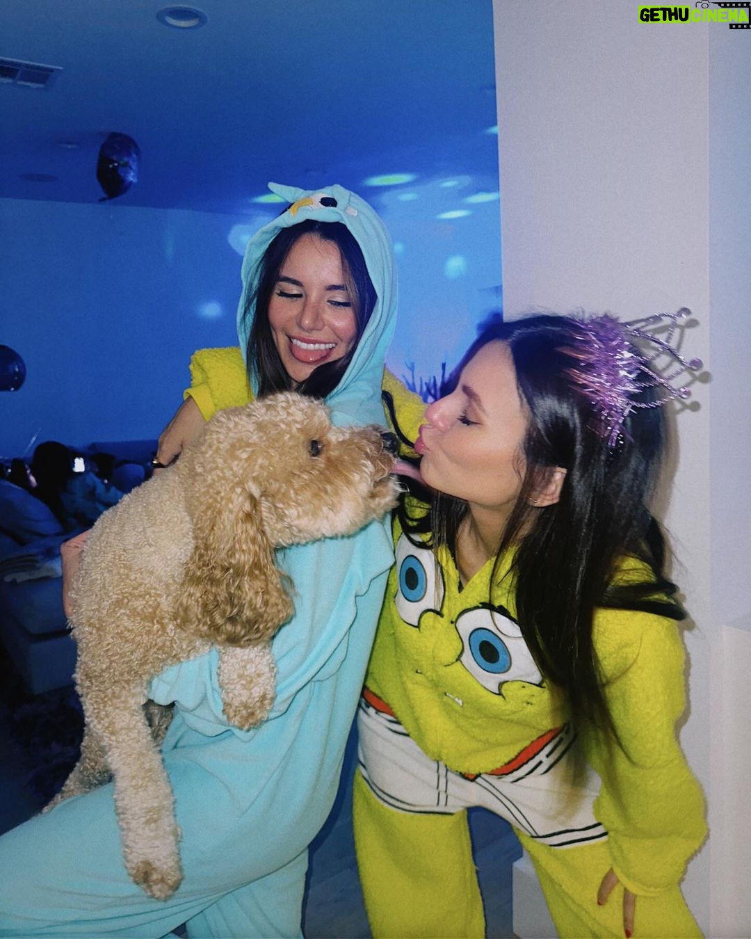 Victoria Justice Instagram - #ThirtyOnesie 💘🎈