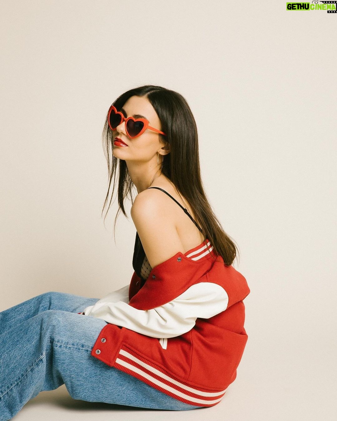 Victoria Justice Instagram - Stream “Tripped” for good luck 🎰🤞♥️