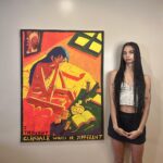 Victoria Vincent Instagram - I thought Glendale would be different Come see this painting and my others irl at El cid in Los Angeles this Saturday October 21st at my art show!! 7-9:30 pm. All ages. No rsvp required just show up if u feel like it