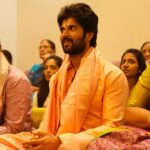 Vijay Deverakonda Instagram - Andariki Sankranthi Subhakankshalu ❤️✨