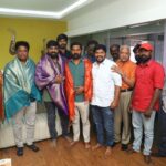 Vijay Sethupathi Instagram - Dubbing starts today for #Viduthalai Part-1 💰 @rsinfotainment @elredkumar A #Vetrimaaran Directorial An #Ilaiyaraaja Musical A #RedGiantMovies theatrical release @soorimuthuchamy #ilaiyaraaja @bhavanisre #GrassRootFilm @redgiantmovies_ @peterheinoffl @mani.rsinfo @r.velraj.isc @donechannel1 @ctcmediaboy