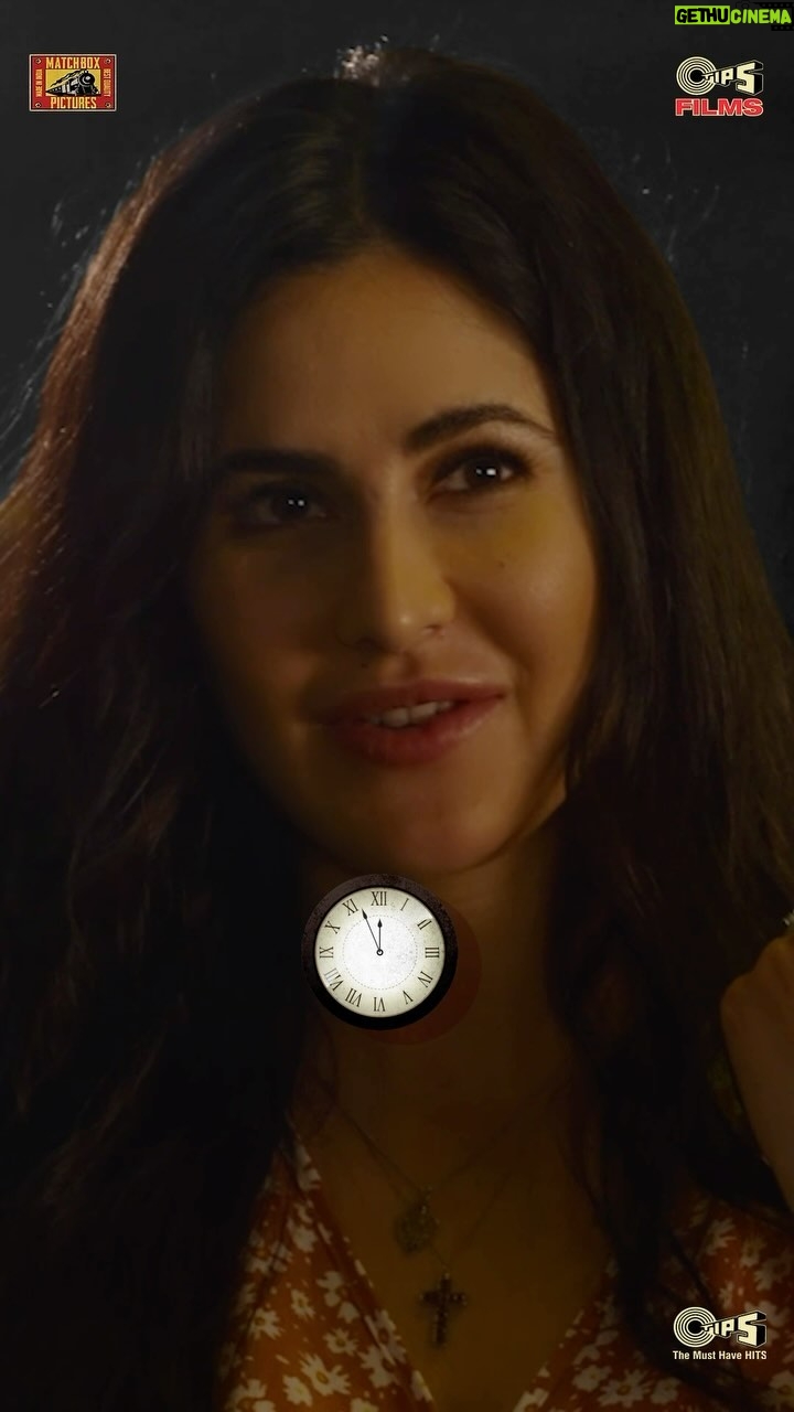 Vijay Sethupathi Instagram - Watch @katrinakaif in a mystery like never before π€© #MerryChristmas in cinemas on Jan 12 π #SriramRaghavan @tipsfilmsofficial @matchboxpix @rameshtaurani @sanjayroutraymatchbox @jaya.taurani #KewalGarg @actorvijaysethupathi @sanjaykapoor2500 @pathakvinay #TinnuAnand @radhikaofficial @pratimakannan @ashwinikalsekar @gayathrieshankar #PariSharma @ipritamofficial @vidushak #PoojaLadhaSurti #ArijitBiswas #AnukritiPandey #MadhuNeelakandan @mayursharma22011 #MadhuApsara @vishal_bajaj_1603 @daniel.b.george @anaitashroffadajania Music on @tips