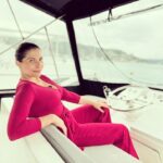 Vildan Vatansever Instagram - Geminin KAPTANI kendin isen, göreceğin ve varacağın yerler KABULÜNDÜR 😉🛥🏖⚓ Bebek sahil
