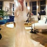 Vildan Vatansever Instagram - Ben hep DANTELLİ gelinlik istemistim 👰🏻😉🤗 #gelin #gelinlik #damat #gelinlikmodelleri #wedding #düğün #evlilik #bride #bridetobe #edaece #barışkılıç #buçebusekahraman #şevvalsam #nesrincevadzade #talatbulut #doğaçyıldız #barışaytaç #safakpekdemir #serkanrutkayayıkoz #mertkanarat #kuzeygezer #melisadogu #istanbulprovince #mutluluk #diziler #yasakelmafox #medyapım #yasakelmadizi #güzel #gülümsemek Kuruçeşme, Istanbul, Turkey