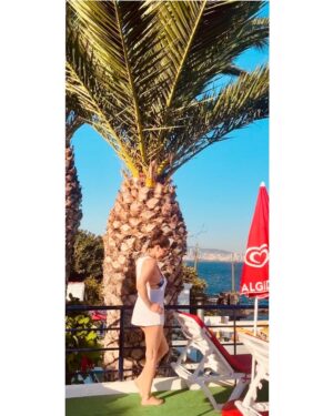 Vildan Vatansever Instagram - Sometimes, I act so crazy