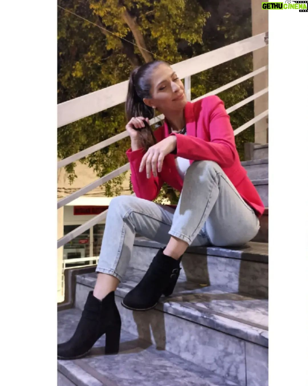 Vildan Vatansever - 2.8K Likes - Happy Birthday to me 🎊🎁🎂🍀🧿🙋♀️