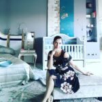 Vildan Vatansever Instagram - Yazdan kalma bir günden Ya da çölde çay filminden Bir sahne var aklımda Oyuncular sanki biziz YAZDAN KALMA BU GÜZEL GÜNDE Teoman'ın BU ŞARKISI AKLIMA GELDI 🌏🏖🌞☀️🎶🎼😎👍🏻#yaz #gun #gün #güneş #summer #sun #sunshine #guzel #güzel #day #beautiful #sonbahar #bahar #spring #şarkı #teoman #sing #singing #song #cuma #friday #sevgi #love #sevmek #happyness #mutluluk #mutlu #great #wonderful Istanbul, Turkey