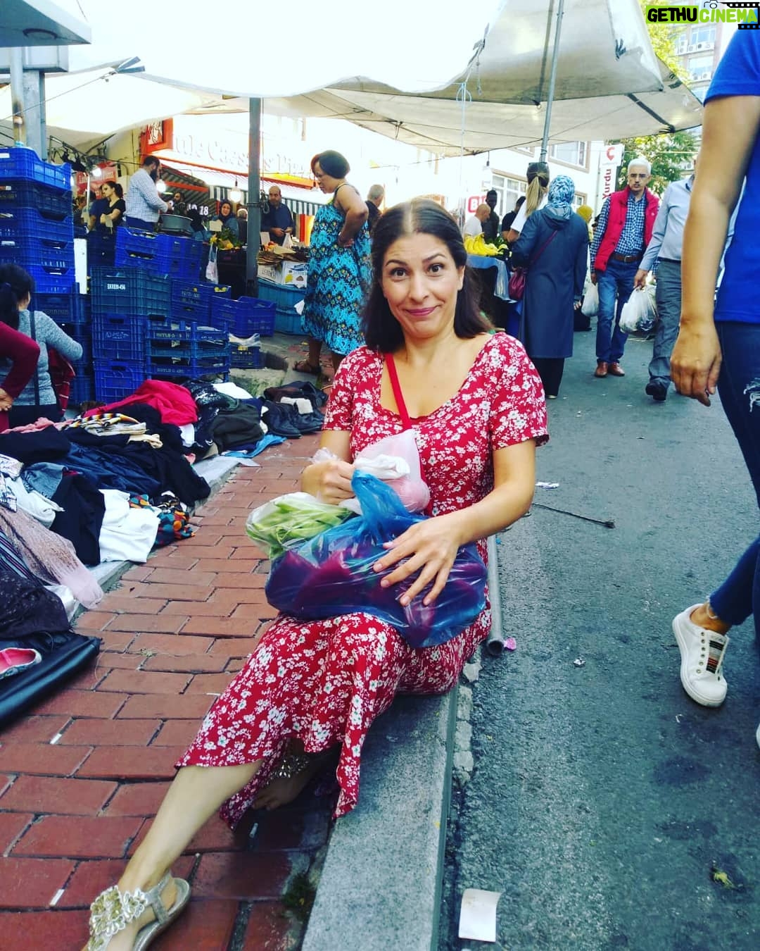 Vildan Vatansever - 1.5K Likes - Oh my God, i am so tired 😓😰🥵Çoook yoruldum çoook🙎🏻♀️ #istanbul #istanbulprovince #pazar #bazzar #turkey #mutluluk #haftasonu #diziler #yerlidizi #turkdizisi #yasakelmafox #medyapım #yasakelmairan #yasakelmadizi #iran #bulgaria #aysel #ays #elma #mutluluk #gülümsemek #takip #followme #like4likes #instagram #begeni #actrees #vildanvatansever #edaece ##şevvalsam #talatbulut #
