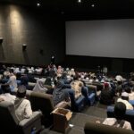 Vino G. Bastian Instagram - UAS Nobar Film Hamka dan Siti Raham Vol 2 di Pekanbaru Riau Bersama Santri  UAS dan keluarga menonton Film Buya Hamka dan Siti Raham Vol 2 di CGV Holiday Pekanbaru Riau bersama santri, keluarga besar Yayasan Tabung Wakaf Umat, dan jama’ah. Sebanyak 720 penonton memenuhi tiga studio yang diputar sekaligus di waktu yang sama, di hari Kamis, 21 Desember 2023. Di ujung acara Nobar, UAS menyampaikan 7 pesan;  1. Menonton film seperti melihat kristal. Setiap sisi beda yang nampak. Setiap orang akan beda kesimpulan setelah menyaksikan sebuah film yang ditontonnya. Itu sebabnya beberapa orang yang diminta berkomentar setelah menonton film berbeda komentarnya terhadap film Buya Hamka dan Siti Raham Vol 2. 2. Kehidupan Buya Hamka sebelum kemerdekaan, kita berperang dengan Belanda. Setelah merdeka, di masa orde lama, secara politik, ada pemerintah yang merasa tersindir, Buya Hamka dipenjara. Di masa orde baru, Buya Hamka dituduh menjadi komando jihad/teroris, Buya dituduh menjual negara, dan berbagai tuduhan keji lainnya. Hidup ini banyak ujiannya. Tidak ada istirahatnya. Istirahat kita hanya di surga bersama Rasulullah. 3. Ujian ulama dirasakan juga oleh orang terdekatnya. Ujian Buya Hamka dirasakan oleh istri dan anak-anak Buya Hamka. Anak Buya Hamka sampai makan ubi beracun ketika ditinggal Hamka saat bergerilya ke kampung-kampung. 4. UAS berjumpa dengan Cucu Buya Hamka saat nobar di Padang, UAS tidak tahu dimana rumahnya, UAS tidak tahu dimana keluarga Buya Hamka, tapi buku-buku Buya Hamka bisa UAS nikmati. UAS berpesan kepada para santri, menulislah, supaya orang di masa datang tahu engkau pernah hidup di masa lalu. 5. Orang tua Buya Hamka berpisah, Buya Hamka akhirnya merantau. Tempaan kerasnya kehidupan membuat Buya Hamka teguh. Universitas kehidupan yang membuat Buya Hamka teguh. Kata orang Minang, “Alam takambang jadi guru”. 6. Buya Hamka tidak jadi bunuh diri karena bisikan setan di saat Buya Hamka sedang diuji dengan berbagai fitnah, karena Buya Hamka dikuatkan oleh Ummi Siti Raham. Para istri, jadilah istri yang menguatkan suami, agar suami tetap baik dan tegar dengan kehidupan. Lanjut dikolom komentar…