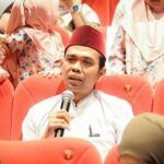 Vino G. Bastian Instagram - #REPOST @ustadzabdulsomad_official Saksikan Film Buya ‘Hamka & Siti Raham’ di bioskop seluruh indonesia, mulai 21 Desember 2023. Ajak seluruh keluarga serta sahabat nonton film kebaikan ini. MasyaAllah tabarakAllah terima kasih banyak Tuan Guru @ustadzabdulsomad_official 🙏🏼 XXI Transmart Padang