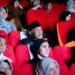 Vino G. Bastian Instagram - #REPOST @ustadzabdulsomad_official Saksikan Film Buya ‘Hamka & Siti Raham’ di bioskop seluruh indonesia, mulai 21 Desember 2023. Ajak seluruh keluarga serta sahabat nonton film kebaikan ini. MasyaAllah tabarakAllah terima kasih banyak Tuan Guru @ustadzabdulsomad_official 🙏🏼 XXI Transmart Padang