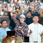 Vino G. Bastian Instagram – “Jika kita ingin menjadi orang besar.. belajarlah dari sejarah orang-orang besar..” -BUYA HAMKA-

#hamkadansitiraham sedang tayang di Bioskop Indonesia.