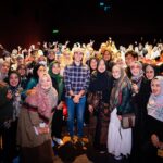 Vino G. Bastian Instagram - Terima kasih banyak Dokter @draisahdahlan dan Mpok @nurasiauno serta mbak @irantypurnamasari sudah membuat Nobar #HamkaDanSitiRaham sekaligus penggalangan donasi untuk Palestina yang di arrange oleh @memtequ. Terima kasih juga untuk semua yang sudah hadir 😊🙏🏼 Foto by @rafabigovick @irantypurnamasari