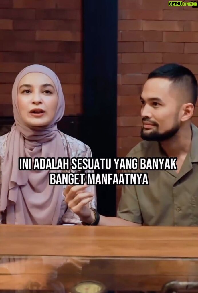 Vino G. Bastian Instagram - 2 HARI LAGI kisah ‘Hamka & Siti Raham’ hadir di Bioskop kesayangan kalian. 😊🌹 ((21 Desember 2023))