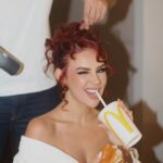 Virgínia Wanderley Instagram - Person of the year 🖤 Sevilla