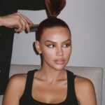 Virgínia Wanderley Instagram - Sobre ontem 🖤 fui indicada, entrevistei e apresentei! Gratidão @tiktokbrasil ✨ #tiktokawards23 styling @dudufarias São Paulo, Brazil