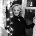 Virginia Madsen Instagram - The holiday season is now in full swing. For many it is a time of joy. For many, a time of loneliness and stress. For those who enjoy happiness, remember to spread your delight in any way you can. After all, generosity is a gift you can share. Give, give, give. No gift is too small. And it’s true that it’s the thought that counts. Hugs count. Handshakes count. Smiles count when greeting a passerby. Patience counts. Above all, love your fellow humans. And try not too live inside your telephone. #secretsanta Photo @narcissusholmes