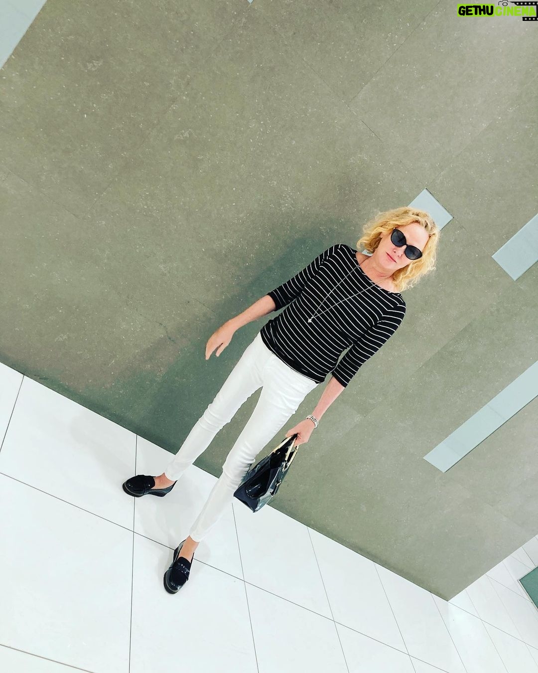 Virginia Madsen Instagram - Well appointed. Keep safe people!