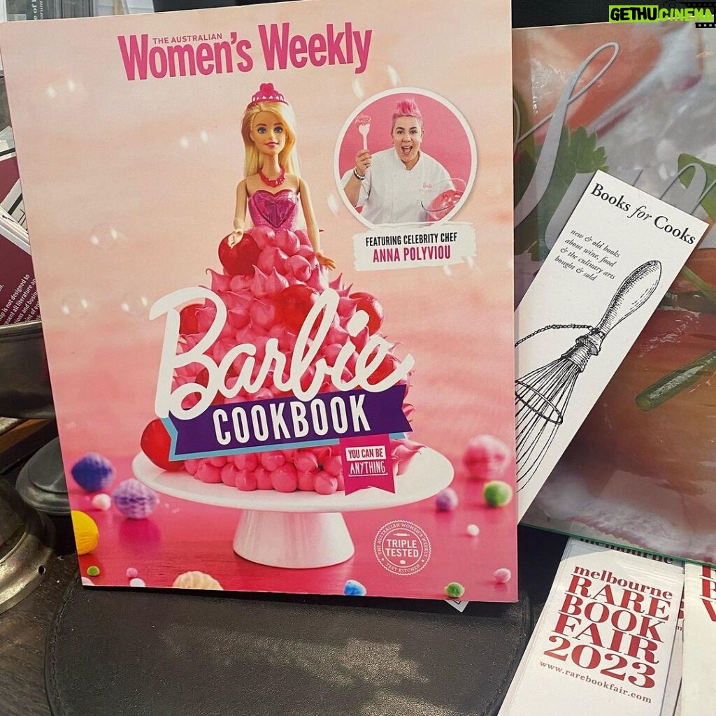 Virginia Trioli Instagram - I only saw one copy here - get it while it’s pink. @booksforcooksau @barbie @barbiethemovie #youcanbeanything #aslongasitspink Queen Victoria Market