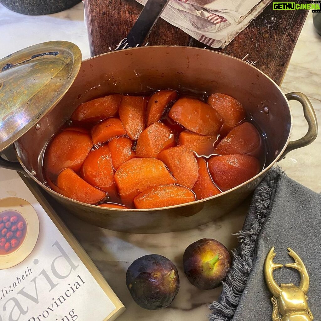 Virginia Trioli Instagram - The only season. #autumn #quince #cooking #home #homecooking #elizabethdavid #stephaniealexander ❤🍂 Melbourne, Victoria, Australia