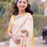 Vishwa Rathod Instagram - Tu bss meri hai🥰❤️