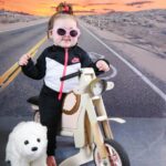 Vitória Moraes Instagram - Eu sou motoqueira galela! Me segura, que no meu acompanhamento de 10 meses eu peguei minha motinho e meu óculos