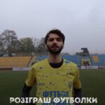 Vitalii Hordiienko Instagram - ЗБІР НА АВТО ДЛЯ ЗСУ 🛻 Разом з @league_of_life_ua розігруємо ексклюзивну футболку з благодійного матчу «ФУТБОЛ ЗАРАДИ ПЕРЕМОГИ». Всі кошти підуть на ще один автомобіль для наших бійців. Тут є мій автограф, а також підписи зірок українського шоубізнесу та футболу: ⭐️ Степан Казанін, Костя Трембовецький та ін. ⚽️ Владислав Ващук, Олександр Горіянов та ін. УЧАСТЬ – 50 грн Кількість разів для участі НЕОБМЕЖЕНА Більше переказів = більше шансів😉 Тобто надсилаєш 200 грн - маєш 4 квитки у розіграші. Активне ПОСИЛАННЯ на донат в АКТУАЛЬНИХ сторіс 👆 ❗️У коментарях до переказу ОБОВ'ЯЗКОВО впиши НІК ІНСТАГРАМУ, ім'я та прізвище❗️ 🏆 Переможця оберу рандомно і оголошу вже 30.12 Кожного, хто зробить репост, міцно обіймаю через інстаграм❤️ Kyiv, Ukraine