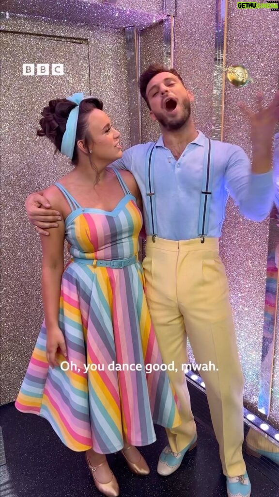 Vito Coppola Instagram - Could this Foxtrot be anymore perfect? Sweet storytelling from @ellielouiseleach and @vitocoppola_real🍦 #Strictly