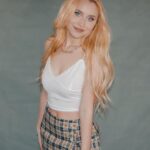 Vivian Hicks Instagram - It’s Black Friday check out @romwe_fun and Get a extra 15% off ALL orders using my CODE “Vivian5” until December 6th! link in my bio 🌸 #romwe #fashion #singer #romweblackfriday #romwefun #blackfriday #romwegirls #romwefashion #RomwecyberMonday