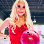 Vivian Hicks Instagram - OMG THANK YOU to everyone who made my sweet 16 special!! 🎈I will never forget it! Shout out to @champs_fec_milton for hosting my party, hooking us up with VIP private room. The food there was also next level! Also a special thanks for my people at @kellysbake who spoiled me with their vegan/gluten free cake & cupcakes 🧁 🎂 🔥🤯 #sweetsixteen #birthday #happy #champsfec #instabirthday #vip #vivianhicks #teamv #music Champs Family Entertainment Centre
