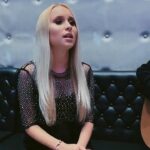Vivian Hicks Instagram - Guys !! I got new music coming soon been working hard 🎶✔️ I can’t wait to share . Loving this song by @ladygaga #shallow what is your favourite song right now ? Comment below ⬇️ tysm to all in this video @the_nickcooper_experience @ruthschrisnf @zackesaumedia @fourpointsniagarafalls ****************************************************** #explorer #intstalike #singers #ladygaga #vivianhicks #niagara #niagaraparks #thevoice #radiodisney #voices #feels #chills #omgvoices #piano #dreams #agt #hotvocals @hotvocals @chorus #Americanidol @thedivinevoices @omgvoices @crazyvoicess @hot.voices Four Points by Sheraton Niagara Falls Fallsview