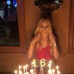 Vivian Hicks Instagram - OMG THANK YOU to everyone who made my sweet 16 special!! 🎈I will never forget it! Shout out to @champs_fec_milton for hosting my party, hooking us up with VIP private room. The food there was also next level! Also a special thanks for my people at @kellysbake who spoiled me with their vegan/gluten free cake & cupcakes 🧁 🎂 🔥🤯 #sweetsixteen #birthday #happy #champsfec #instabirthday #vip #vivianhicks #teamv #music Champs Family Entertainment Centre