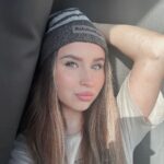 Vivian Hicks Instagram - More than 84,000 people were diagnosed with a primary brain tumor in 2021. There are more than 120 different types of primary brain and central nervous system tumors. Use #hatsforhope and join us. Please wear your toque and keep the awareness for brain cancer and the Brain Tumour Foundation of Canada❤️🙏 early signs are personality changes, trouble urinating and vision loss Rest in peace to my beautiful nana I lost to this disease.🕊