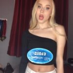 Vivian Hicks Instagram - That’s exactly how I feel ⭐️🎫!! Going to Hollywood ⭐️ tune in at 8pm @abcnetwork Thank you for the outpouring of support. My audition didn’t air but I had an amazing opportunity, went to Hollywood and met so many talented artists. Feeling blessed. #americanidol @americanidol ❤️🇨🇦🇺🇸 @katyperry @lionelrichie @lukebryan @lizzobeeating @tiktok
