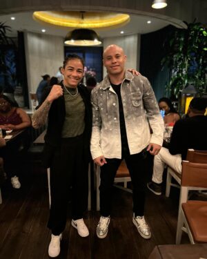 Vivianne Araújo Instagram - Que noite!!! 🤩
Comemorando a vitória 🏆