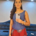 Viviya Santh Instagram - #SabaMovie #Divya #shoottime🎥 #happyme #lovemyjob❤️ Chennai, India