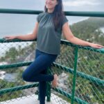 Viviya Santh Instagram - #azhikalbeach #lighthouse #mesmerisingview #beachlove #alwaysabeachgirl Azheekal Beach