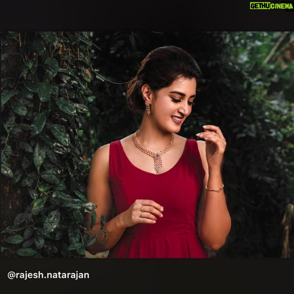 Viviya Santh Instagram - @leosgoldanddiamonds @impulsemodelmanagement @rajesh.natarajan