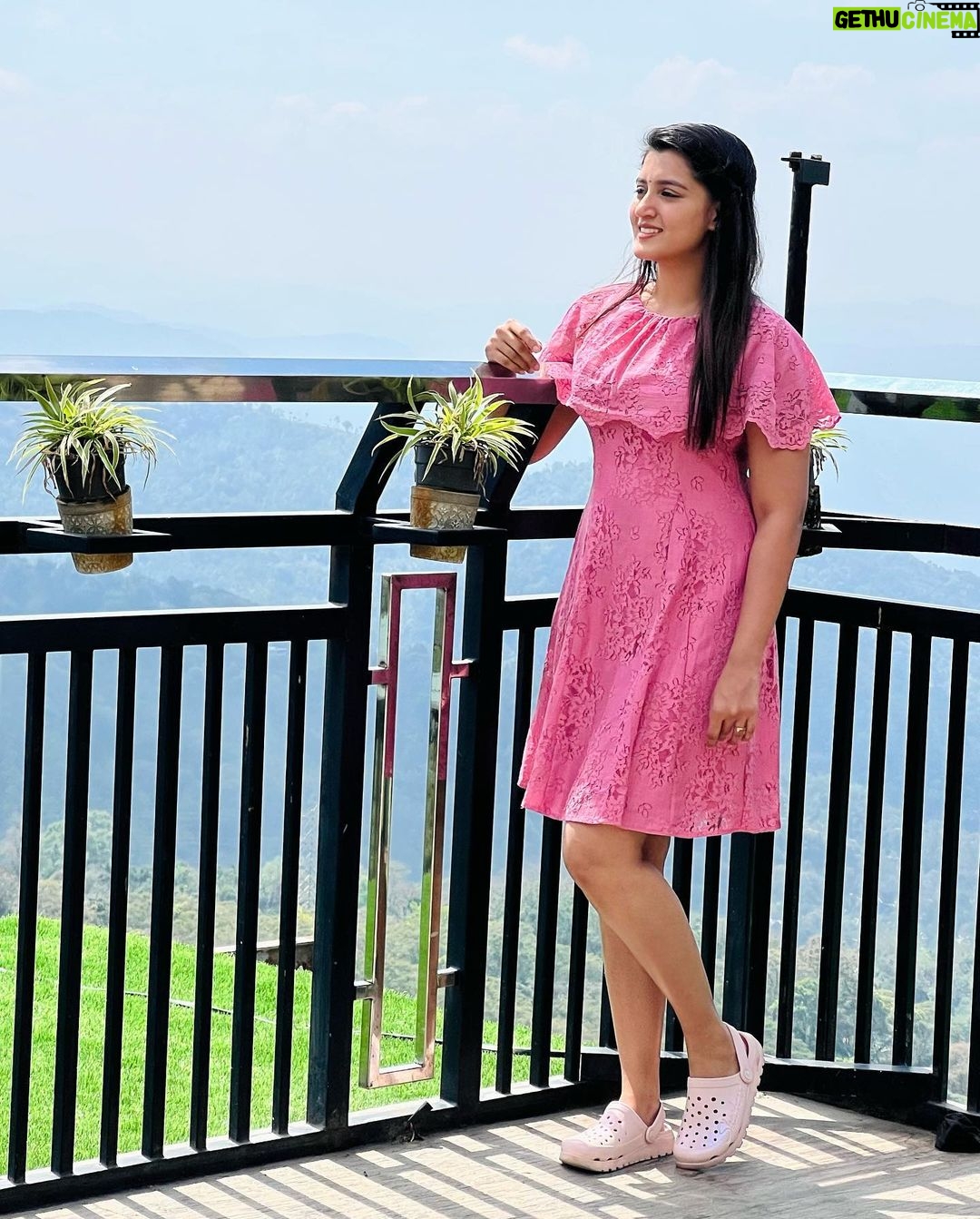 Viviya Santh Instagram - @parakkatnatureresortmunnar Parakkat Nature Resorts