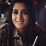 Viviya Santh Instagram – Clicked 📸 by a talented and handsome photographer @rahman_actor 💞💞💞
Thankyou so much🥰😍😍

#1000babies #1000plusbabies #disneyplushotstar #shootfun📷