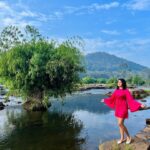 Viviya Santh Instagram - 📸: @jenjo_chronicles Athirappilly