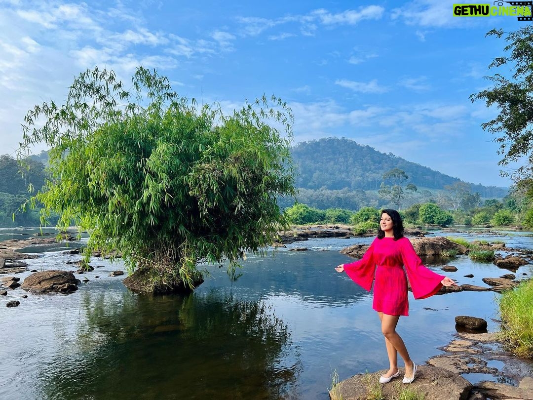 Viviya Santh Instagram - 📸: @jenjo_chronicles Athirappilly