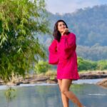 Viviya Santh Instagram - 💖💖💖 📸: @jenjo_chronicles ❤️ Athirappilly