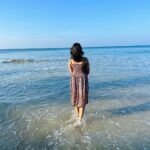 Viviya Santh Instagram - 🏖️ Saltwater cures all wounds. You can find me where the sand meets the water. Varkala Beach Kerala